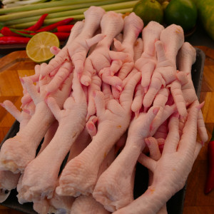 Chân gà MDL tươi nguyên cái