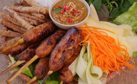 Bí quyết làm nem nướng Nha Trang giòn dai, không bị khô tại nhà