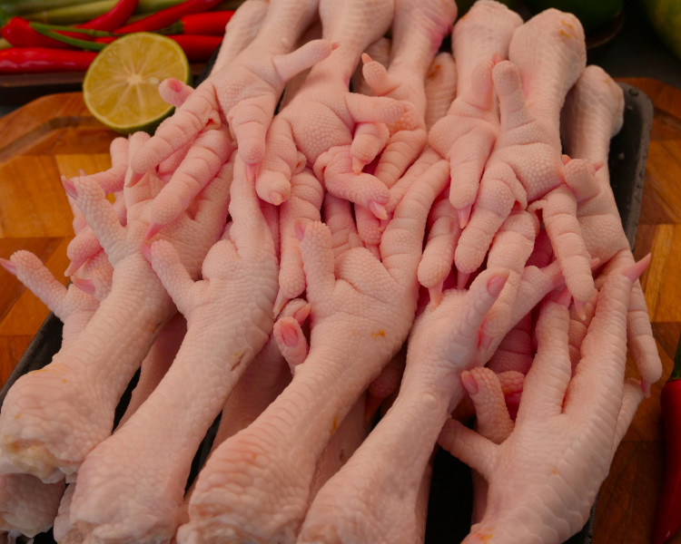 Chân gà MDL tươi nguyên cái