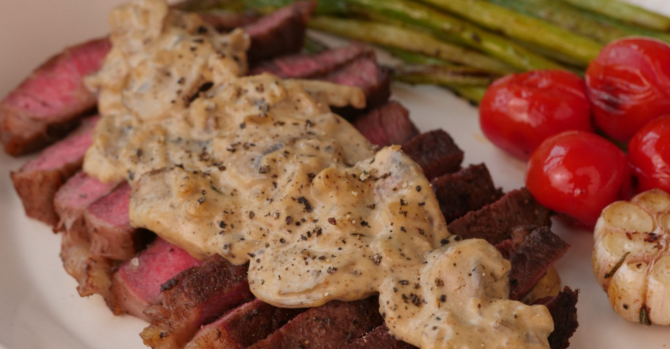 Steak sốt kem nấm béo ngậy