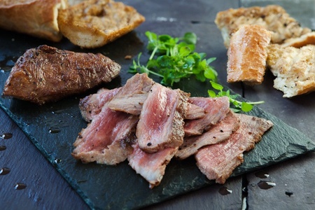 Thịt Má Nọng Heo Iberico 300gr